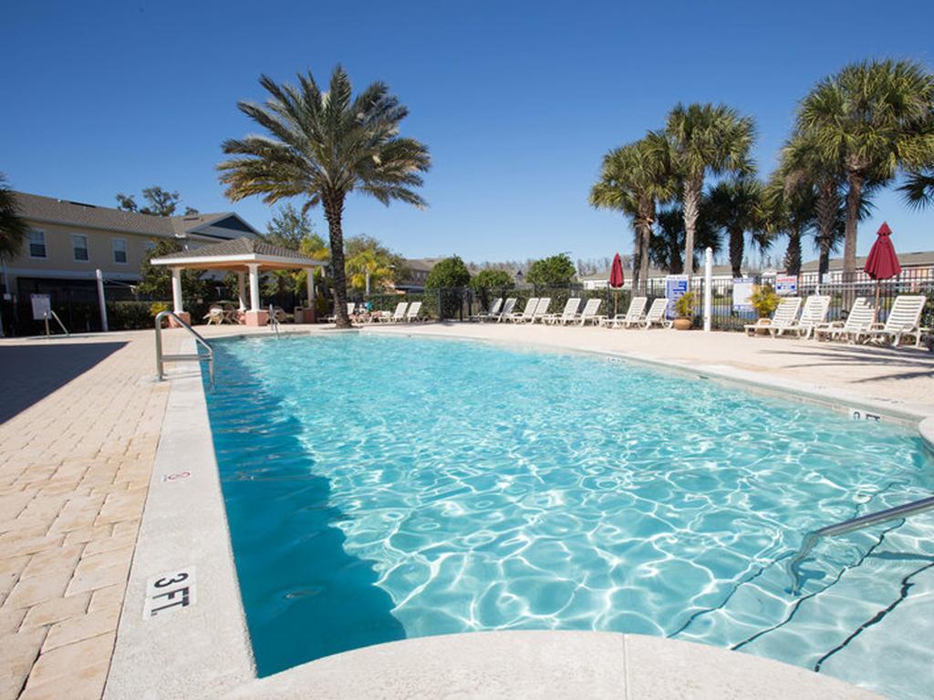 Coral Cay Resort A Stay Sky Hotel Resort Kissimmee Eksteriør billede